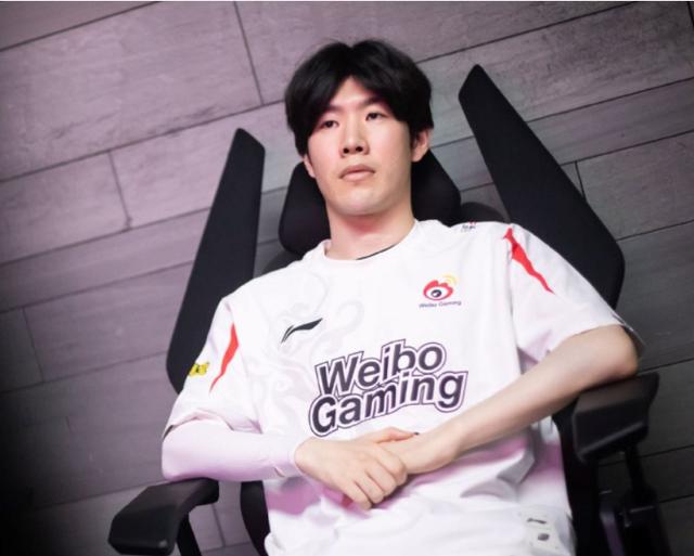 开云手机注册-夺冠首场状态出色，热火观众沸腾！，TheShy重返赛场全场沸腾不已-开云手机注册