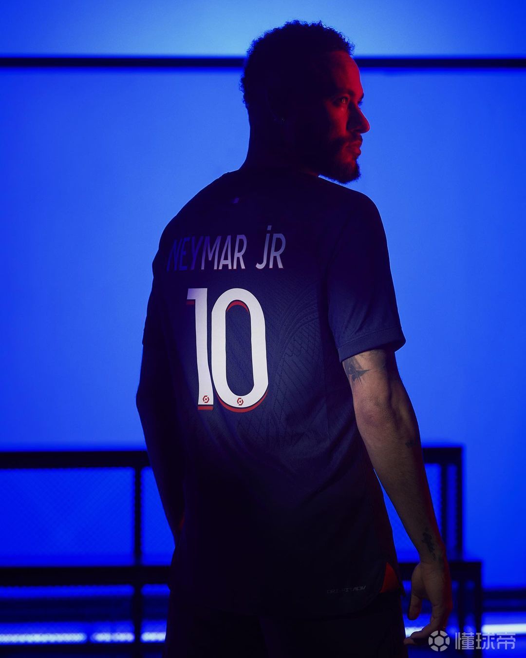 巴黎圣日耳曼发布备战花絮；赛前更衣室发声；全明星赛任务艰巨；数据趋势出现新变化的简单介绍